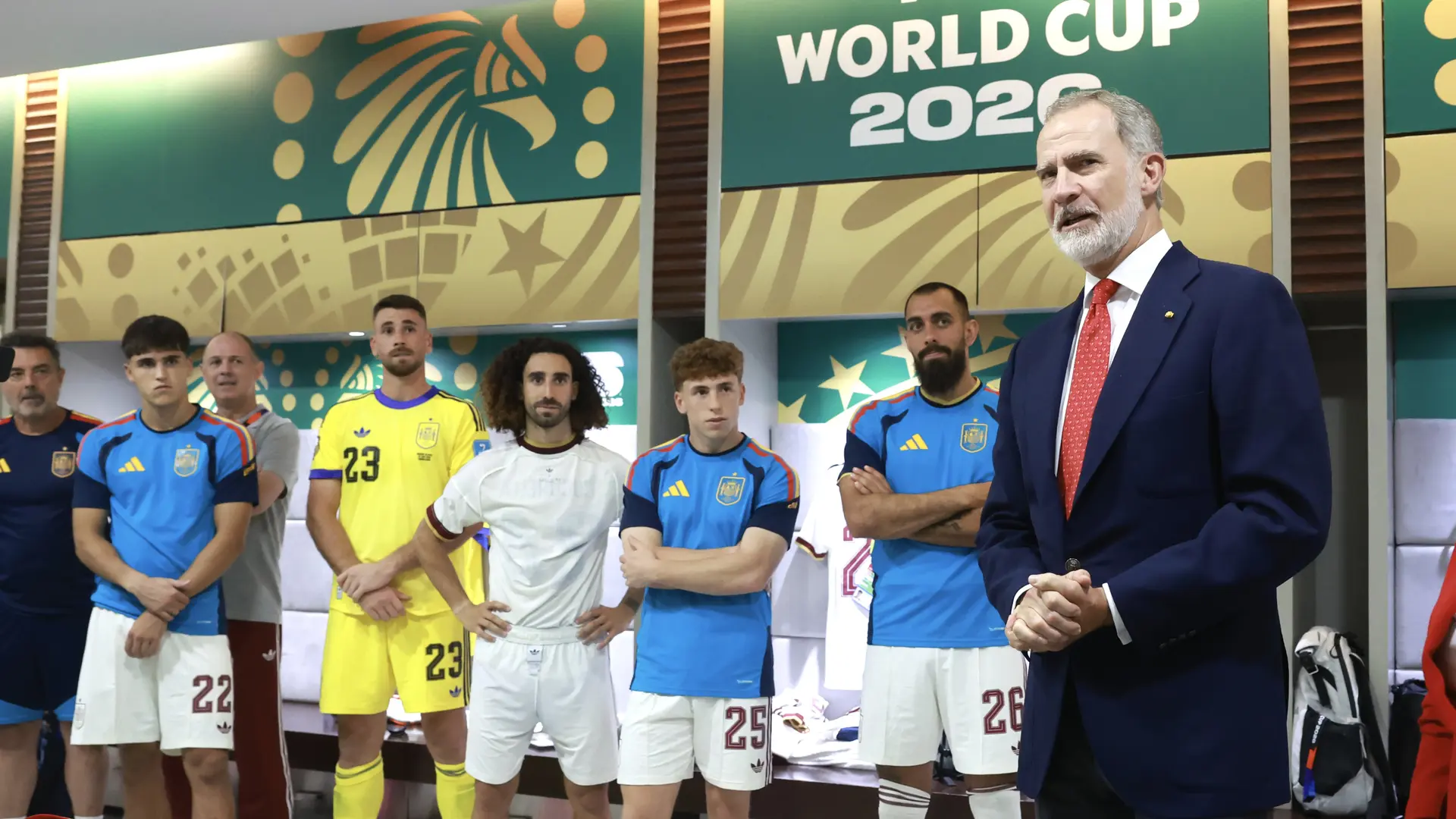El rey Felipe VI felicita a la selección española tras la victoria ante Uruguay: «Espero volver, porque si vuelvo es porque estáis en la final»