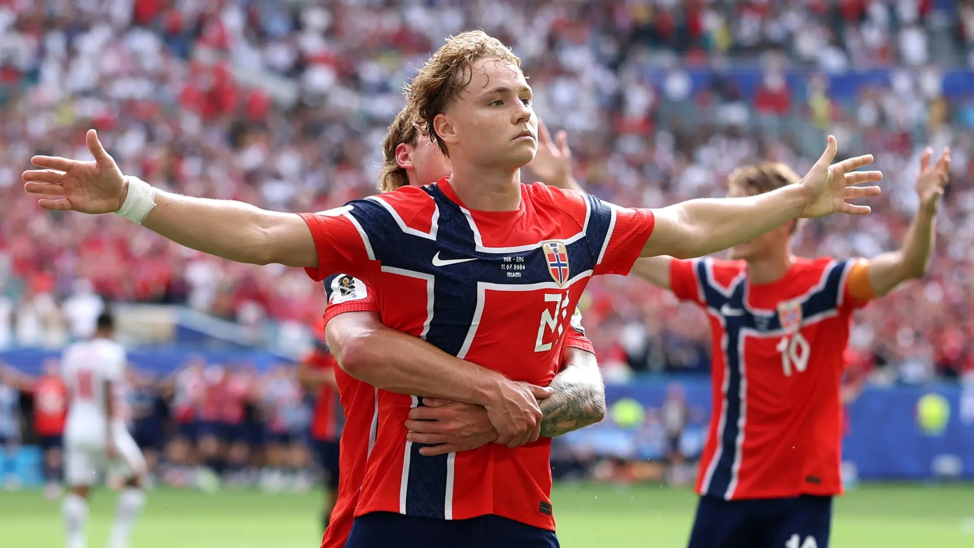 El tremendo golazo de Schjelderup para Noruega que hizo temblar a Inglaterra: ya es uno de los mejores del Mundial 2026