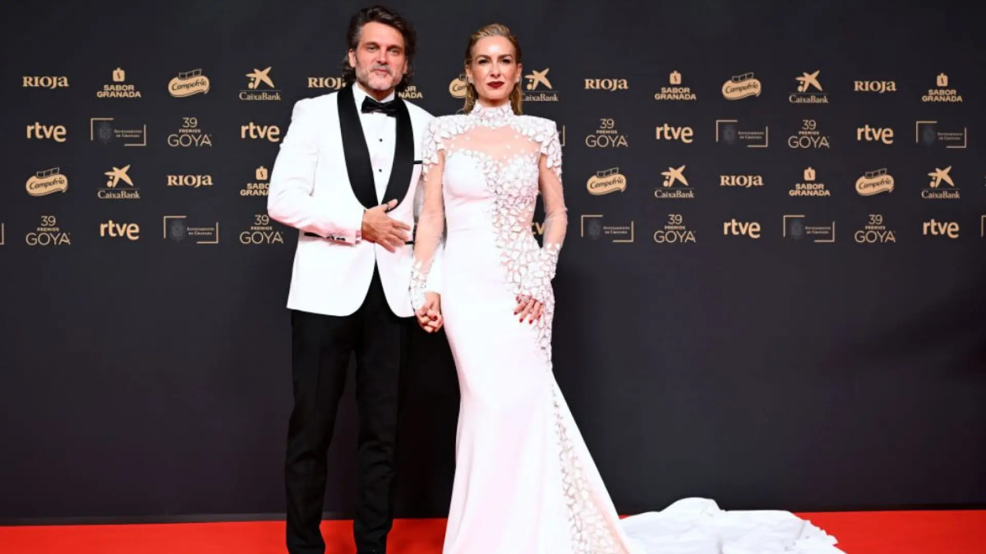 Kira Miró se sincera sobre su relación con Salva Reina: «Me encantaría que me pidiera la mano»