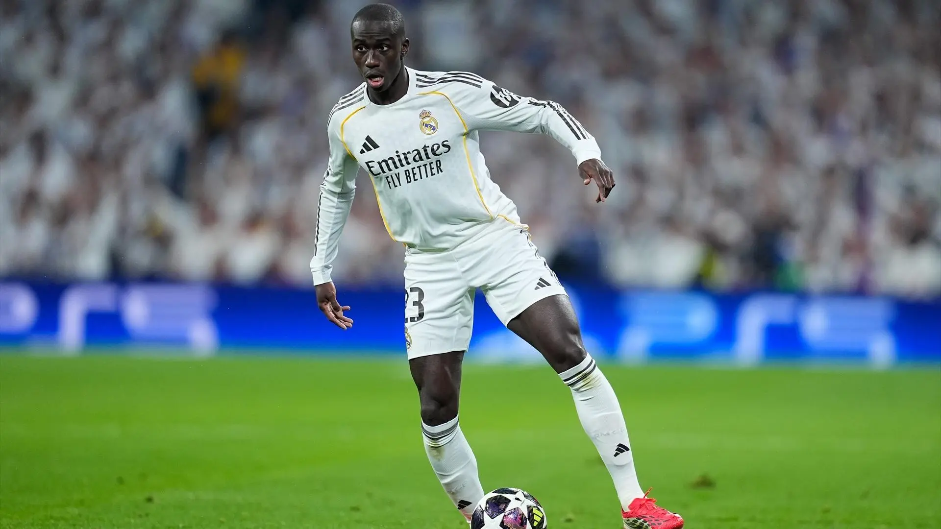Mendy, fuera de la lista del Real Madrid para la Champions: Sergio Martínez entra en su lugar con el 38