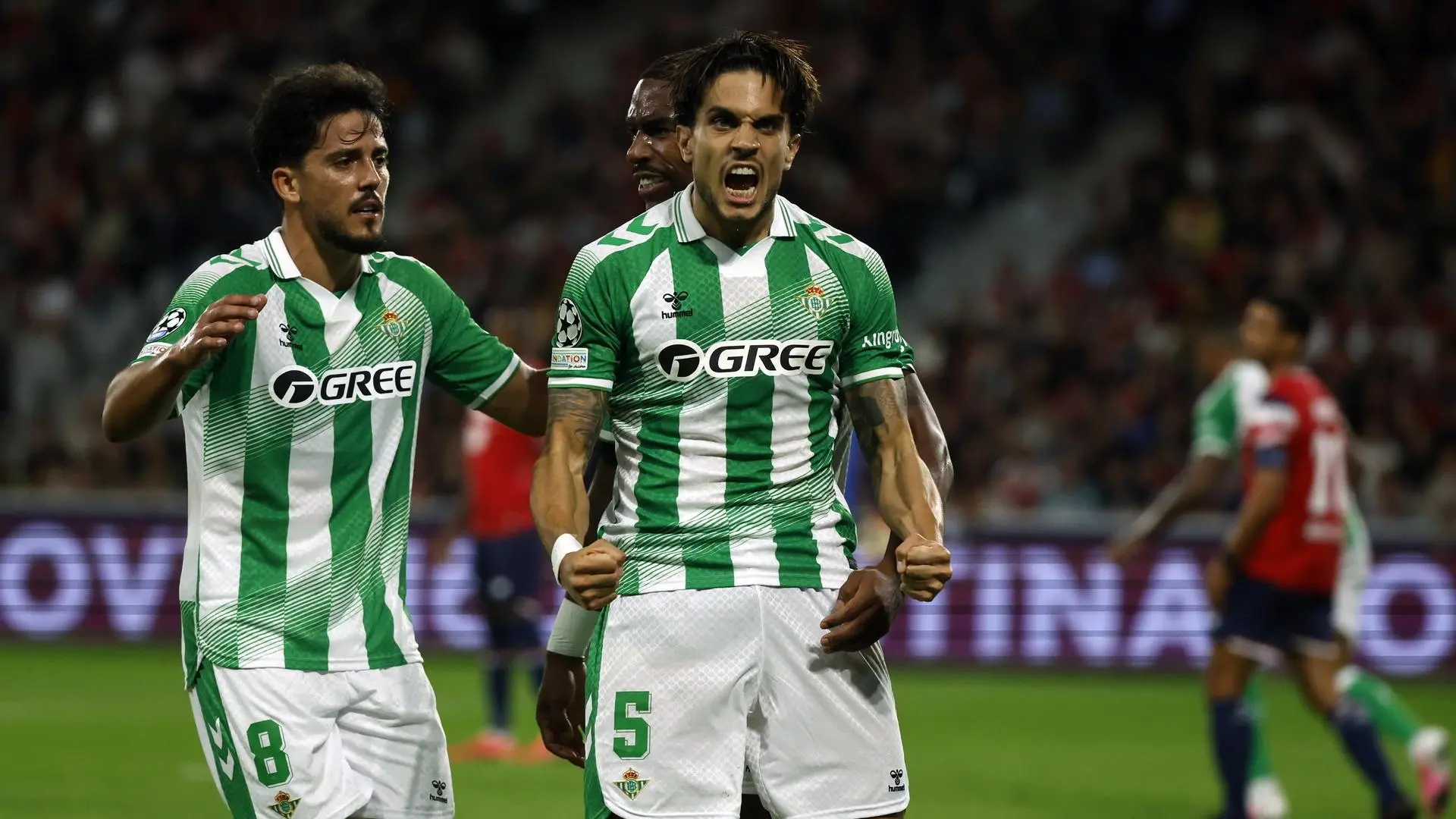 El Betis se atreve a soñar en Champions tras su remontada ante el Lille: «No hemos venido de paseo»