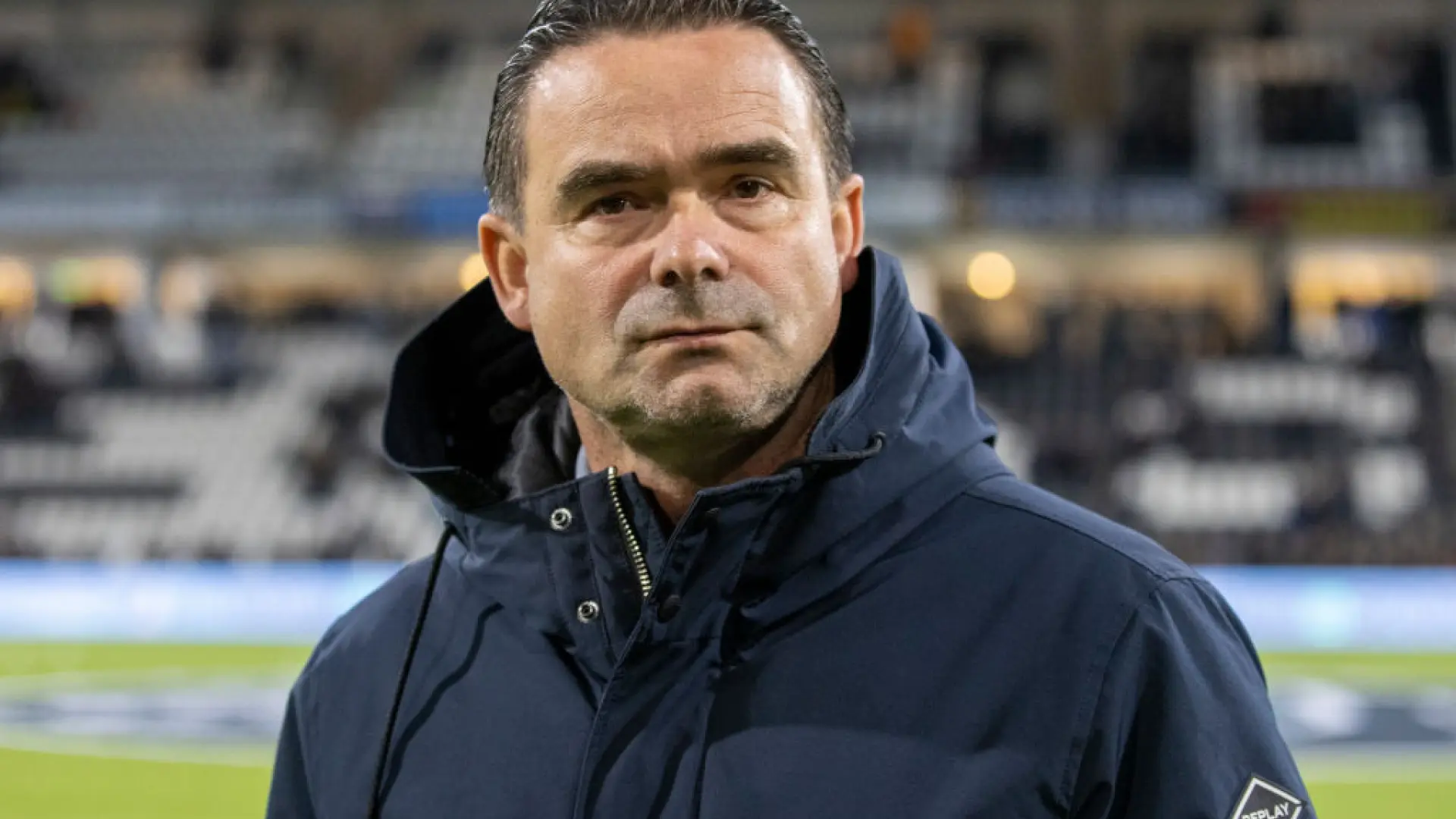 Overmars, ex del Barcelona, obligado a alejarse del fútbol por salud: «Mis médicos creen que existe un riesgo muy elevado»
