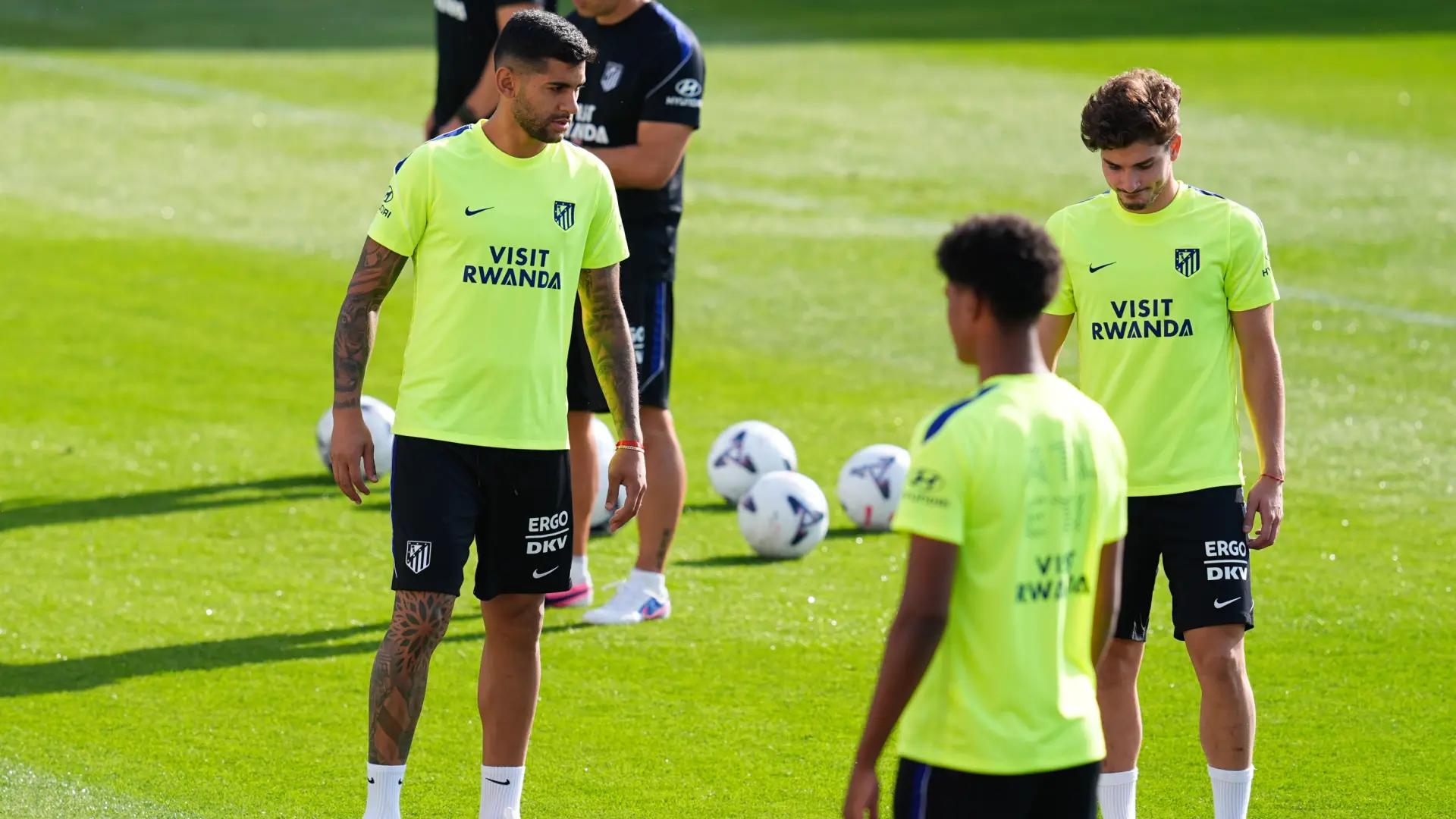 'Cuti' Romero, sobre Julián Álvarez antes de enfrentarse al Real Madrid en el derbi: «Está muy feliz y con muchas ganas»