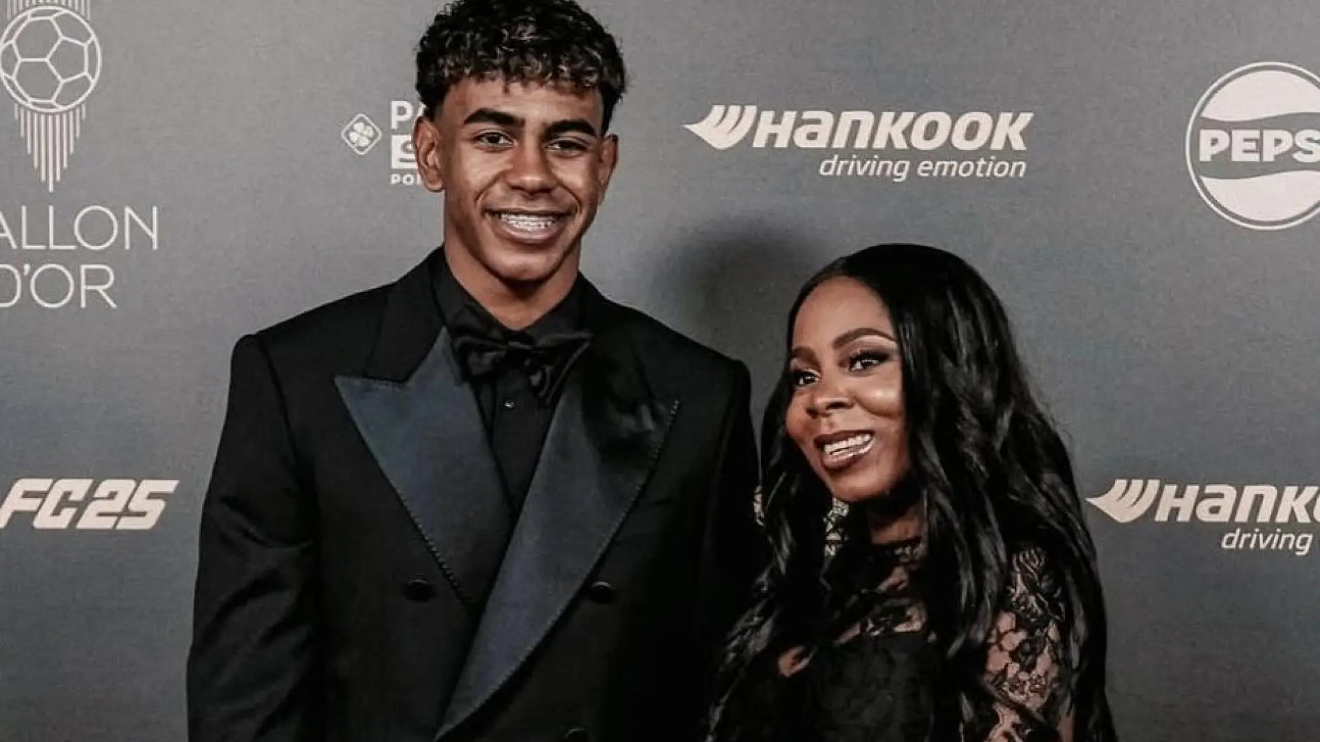 Sheila Ebana, madre de Lamine Yamal, sobre su nueva carrera como 'influencer': «Me da mucha vergüenza, me estoy adaptando»