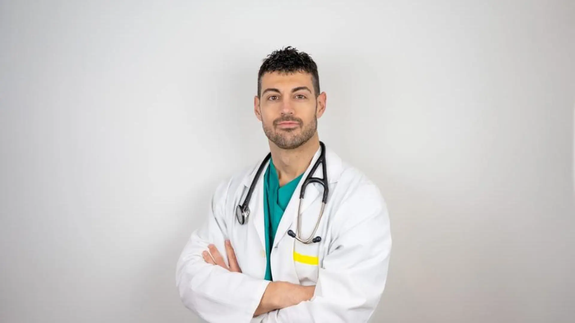 José Abellán, cardiólogo: «No tomes sal para subir la presión arterial; en su lugar, haz esto»