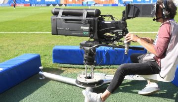 Otra vez polémica por la televisación limitada de la Copa Sudamericana: masivas quejas de los hinchas de Racing por no poder ver el partido