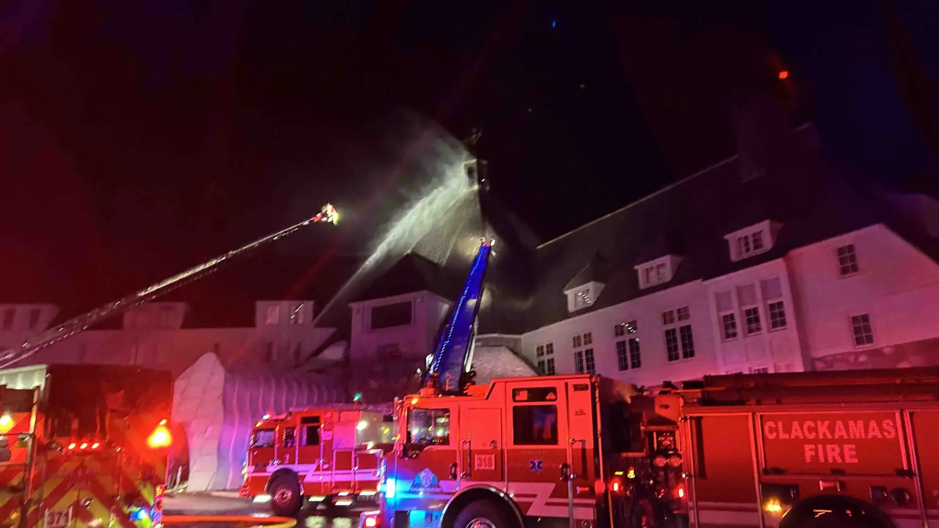 Un incendio daña el hotel de 'El resplandor'
