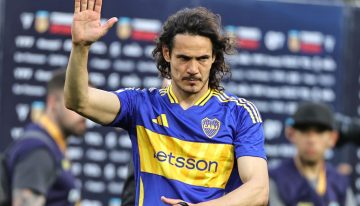 Edinson Cavani 2025, el objetivo de Riquelme para calmar el temblor en Boca y empezar a proyectar el camino al Mundial de Clubes