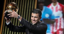 Rodri ganó el Balón de Oro 2024 y Dibu Martínez marca una época al ser elegido como el mejor arquero del mundo por segundo año consecutivo