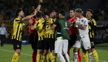 Peñarol cayó de pie en la Copa Libertadores: Botafogo, con gol de Almada, finalista pese a perder 3-1 en Uruguay