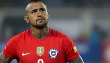 Escándalo con Arturo Vidal y jugadores de Colo-Colo en Chile: los llevaron a la comisaría acusados por un delito de «agresión sexual» en un bar