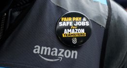 Trabajadores de Amazon se van a huelga previo a Navidad