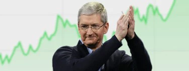 El CEO de Apple ha vendido más de 200.000 acciones por una suma millonaria. Los rumores se han disparado 