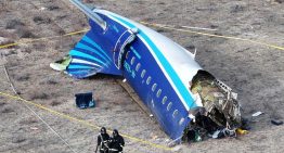 ¿Qué se sabe del avión de Azerbaijan Airlines que se estrelló en Kazajistán?