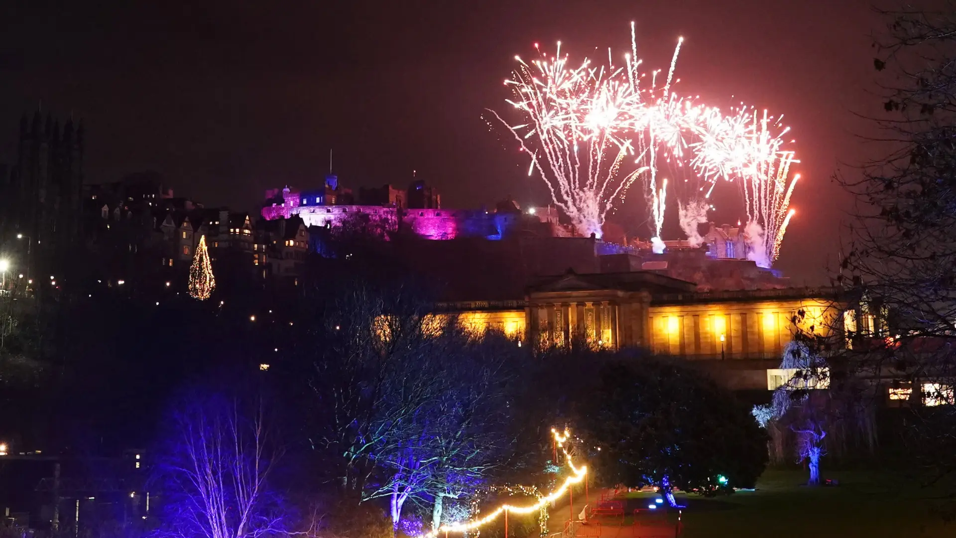 Canceladas todas las celebraciones de Nochevieja en Edimburgo ante la previsión de un "clima extremo"