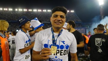 Se desarma el campeón: Claudio Aquino sigue los pasos de Quinteros y también se va de Vélez