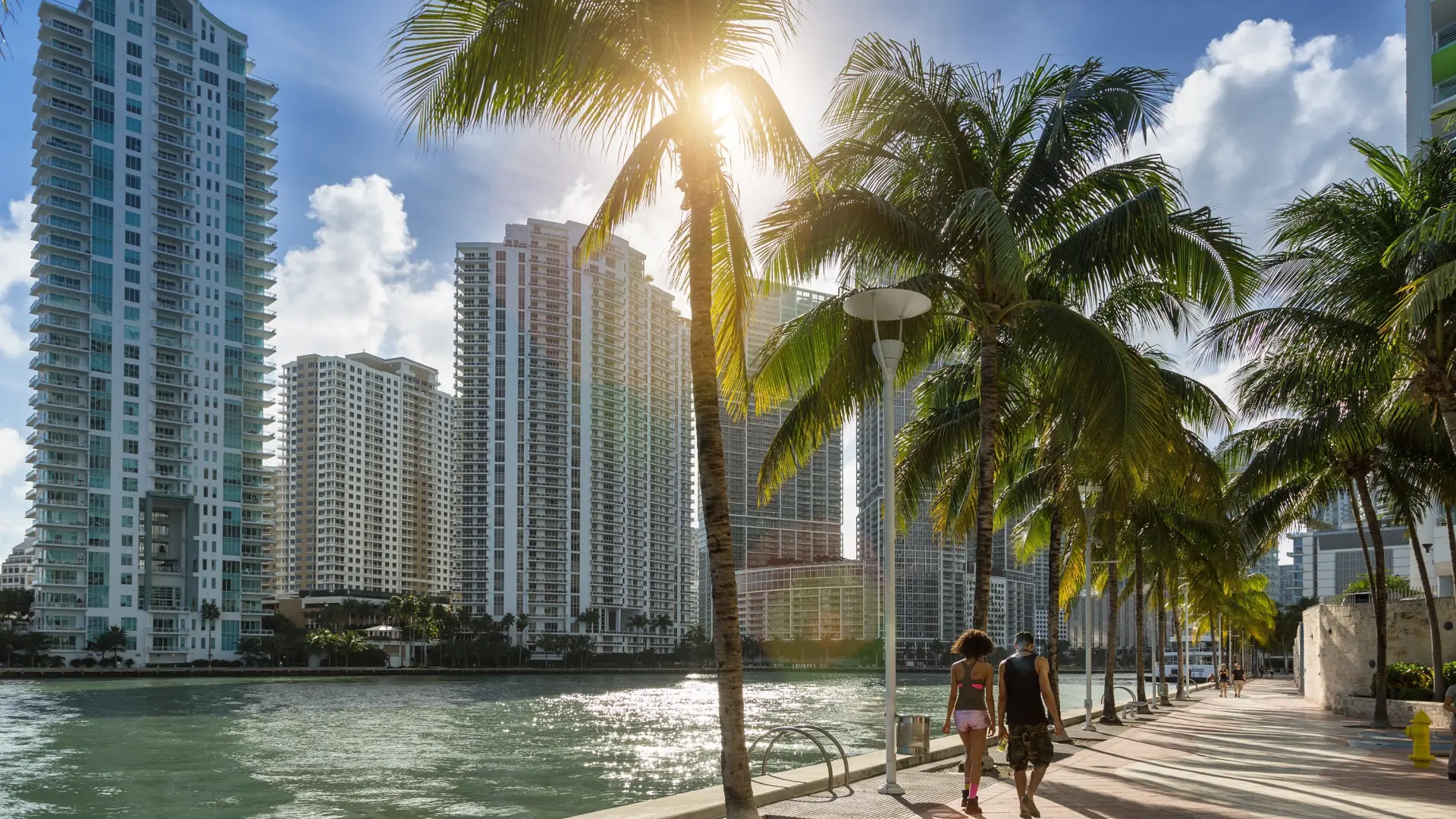 Decenas de edificios de Miami se hunden de manera "sorprendente", según un estudio