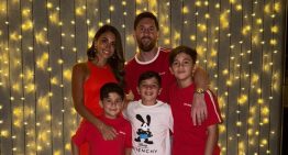 La Navidad de los Messi: Antonela Roccuzzo compartió las fotos del festejo en familia, con looks en rojo y distintos estilos