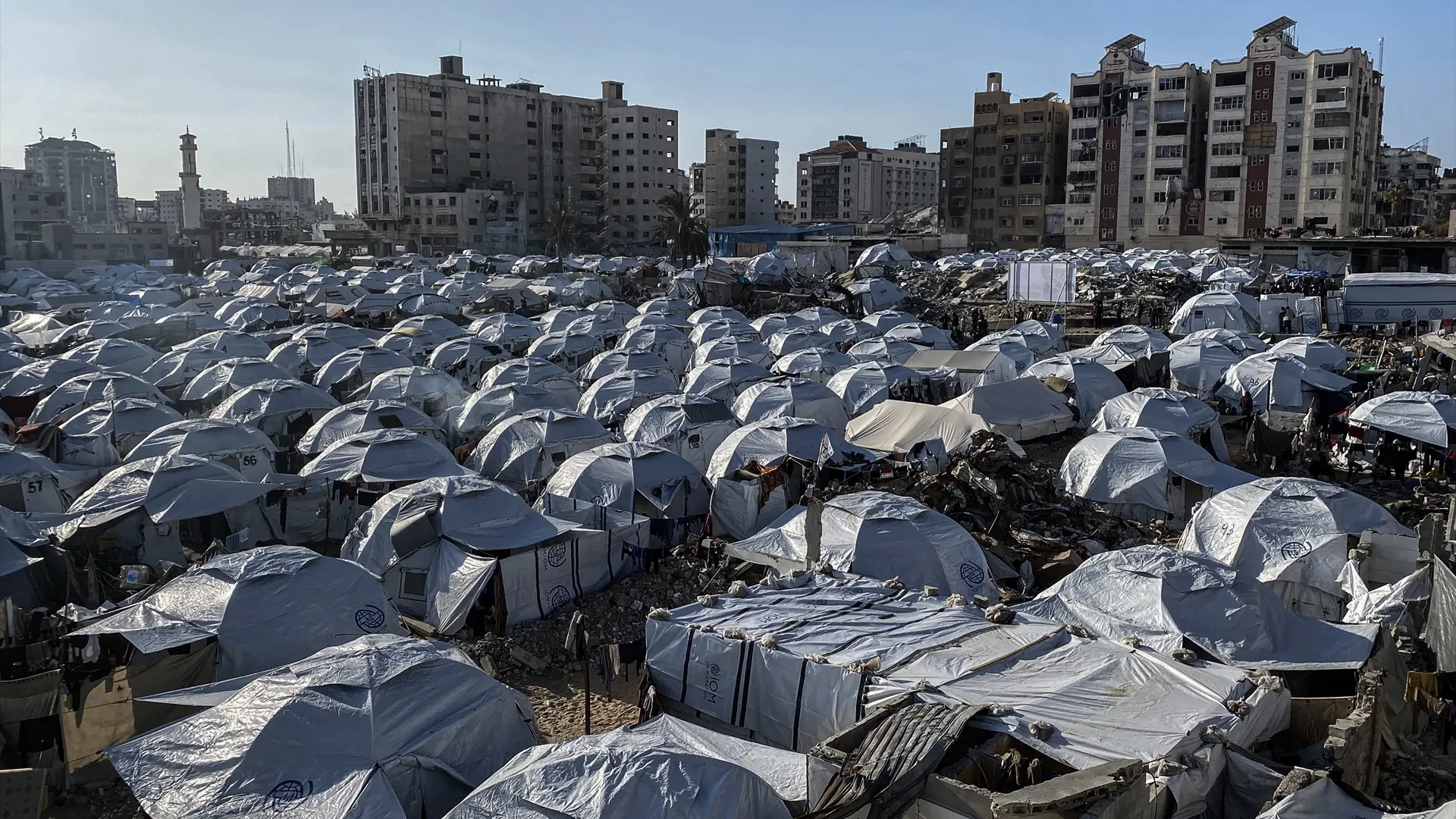 Al menos cuatro bebés muertos a causa del frío extremo en Gaza