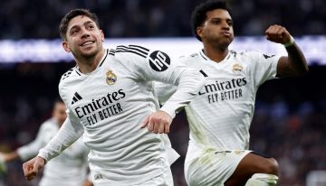 Real Madrid cerró el año con un festival de goles frente al Sevilla, pero no le alcanzó para llegar a la punta de LaLiga, propiedad del Atlético de Simeone