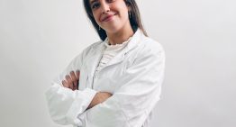 Paula Martín Clares, farmacéutica y nutricionista: «El kiwi, el salmón y la cúrcuma son superalimentos para cuidar tu piel y prevenir arrugas»