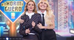 Sabemos en qué desfile se han inspirado Cayetana Guillén Cuervo y Macarena Gómez en el Hormiguero