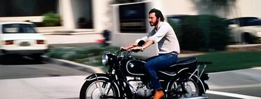 Steve Jobs aparcaba su moto BMW R60 dentro de la recepción de las oficinas de Apple y lo hacía con un objetivo muy inteligente