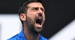 Novak Djokovic canceló una práctica y enciende alarmas en el Abierto de Australia, donde está a un triunfo de una marca histórica