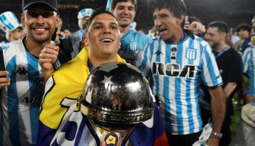 Juan Fernando Quintero no viajó a la pretemporada, presiona por rescindir y Racing avisa: «El patrimonio no debe quedar afectado»