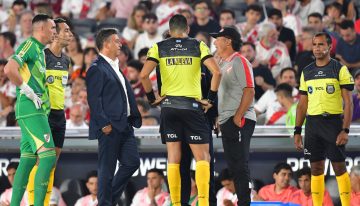 Papelón en el Monumental: frenaron el partido de River ante Instituto por una «falla en el sistema» de la TV