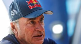 Carlos Sainz, a horas de defender su corona en el Rally Dakar: «Es lógico pensar que Colapinto tendrá un futuro fantástico en la Fórmula 1»