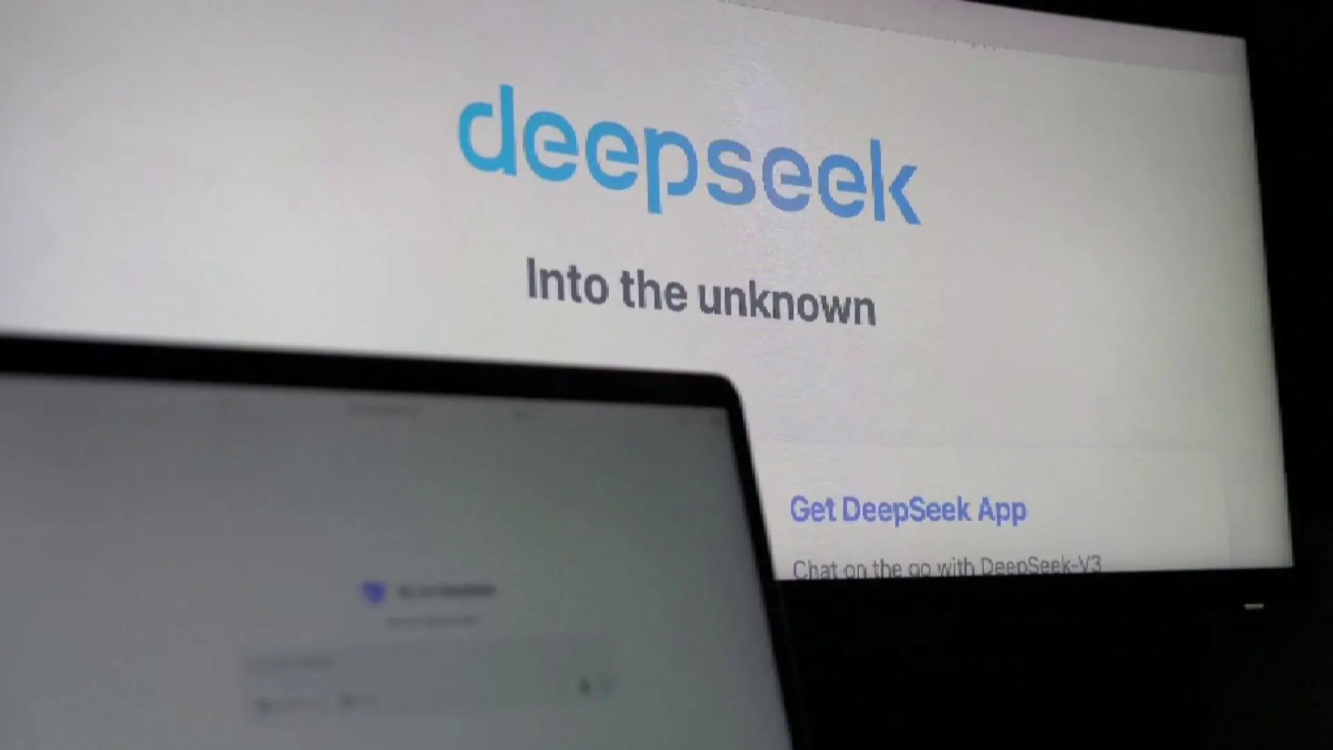 La irrupción de Deepseek en el mercado de la Inteligencia Artificial amenaza la hegemonía de EEUU: "China avisa que está aquí"