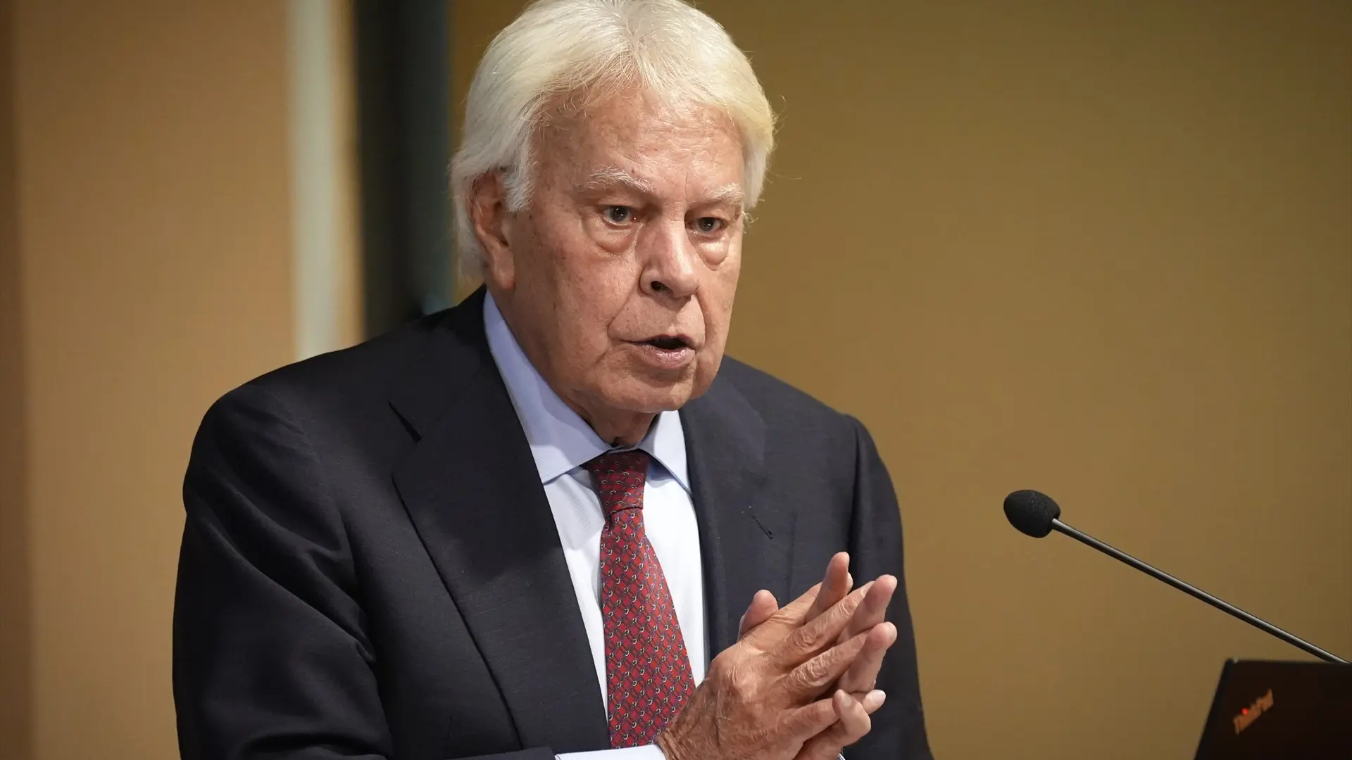 Felipe González vaticina que Maduro acabará como el sirio Bachar al-Asad