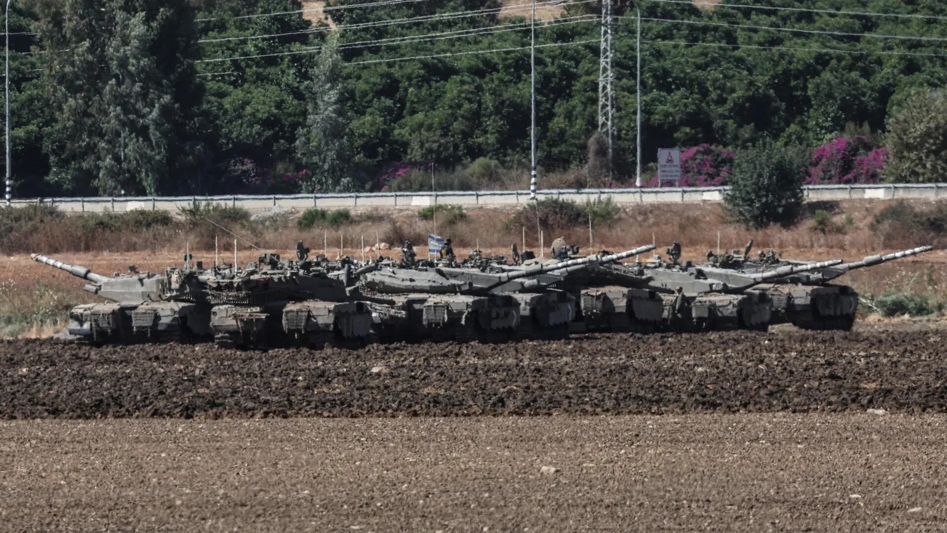 El mediador estadounidense afirma que las tropas de Israel se retirarán "completamente" de Líbano