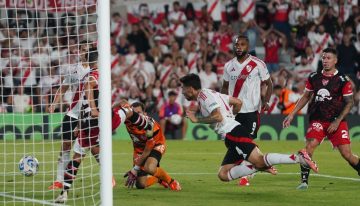 River mostró un flojo nivel, pero lo rescató Montiel sobre el final para festejar ante Instituto