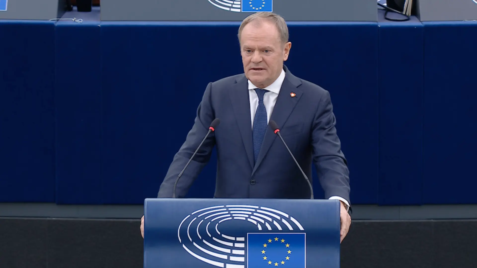 Tusk parafrasea a Kennedy y deja clara la prioridad de la UE: "No preguntemos a EEUU qué puede hacer por nuestra seguridad"