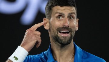 Polémica en el Abierto de Australia: el periodista que se había burlado de Djokovic dio marcha atrás y le ofreció disculpas