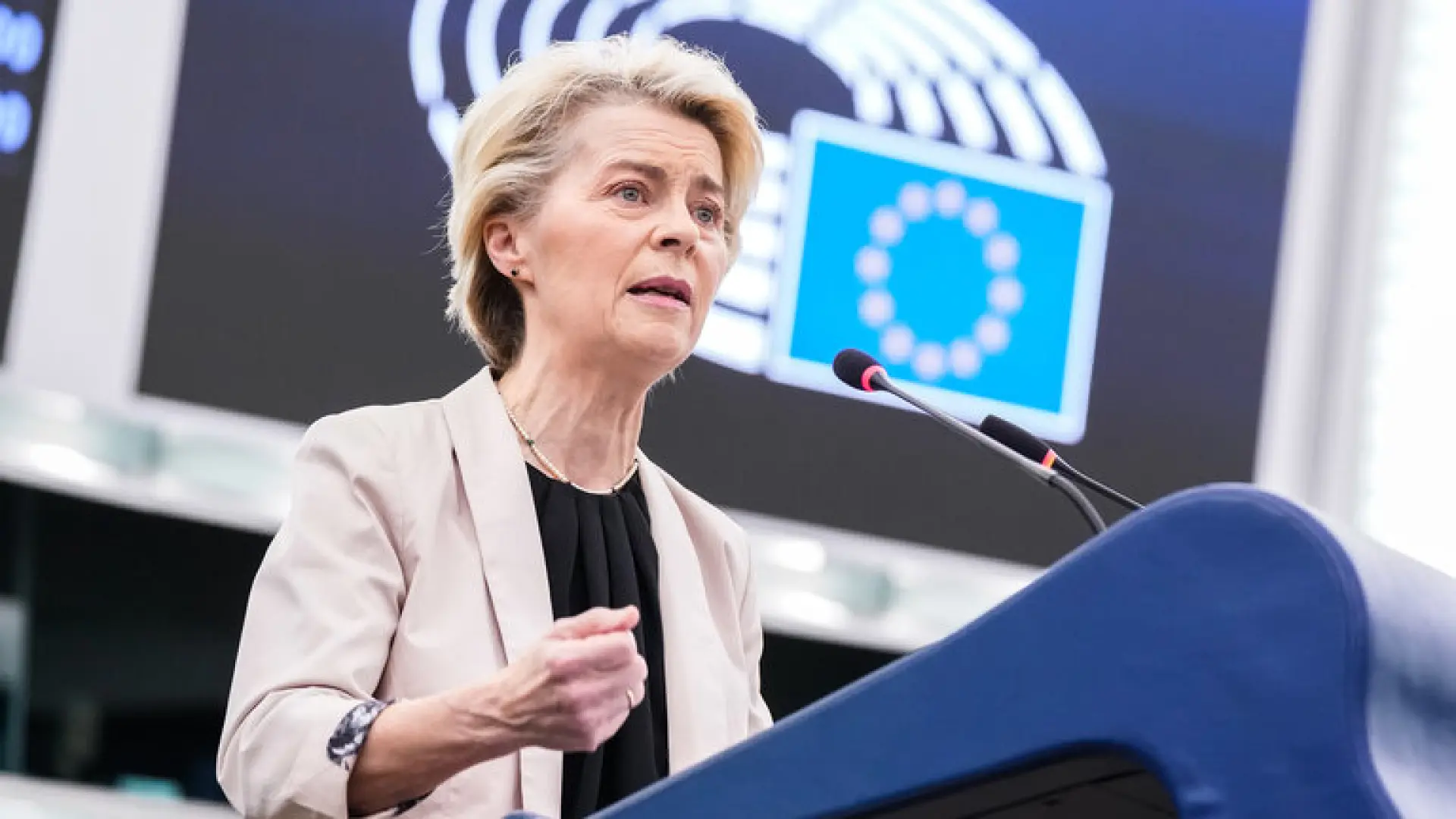 La UE y el desgobierno: ¿por qué la baja de Von der Leyen dejó a Bruselas descabezada?