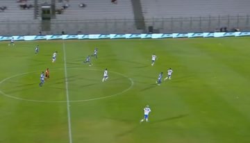 La magia del 'Pulga' Rodríguez sigue intacta: a los 40 años clavó un golazo desde mitad de cancha en un amistoso en Uruguay