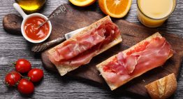 Ángela Quintas, experta en nutrición: «Si tomas fruta en el desayuno, tienes que poner bastante jamón en la tostada»