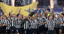 Botafogo, el rey América que llega a la final con Racing en crisis: de ganar la Libertadores, a amenazas de huelga y denuncias de vaciamiento