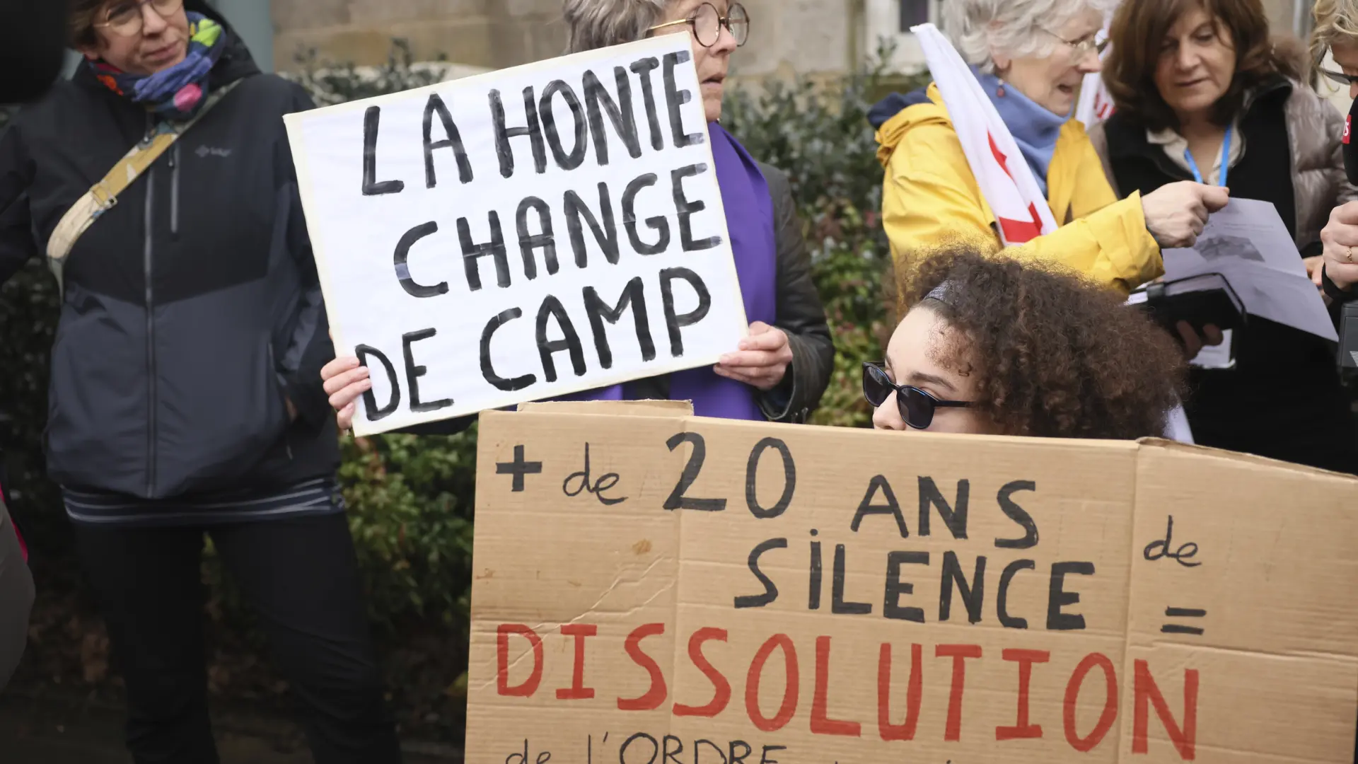 Arranca en Francia el juicio contra el mayor pederasta de la historia del país: Joël Le Scouarnec habría abusado de 299 menores