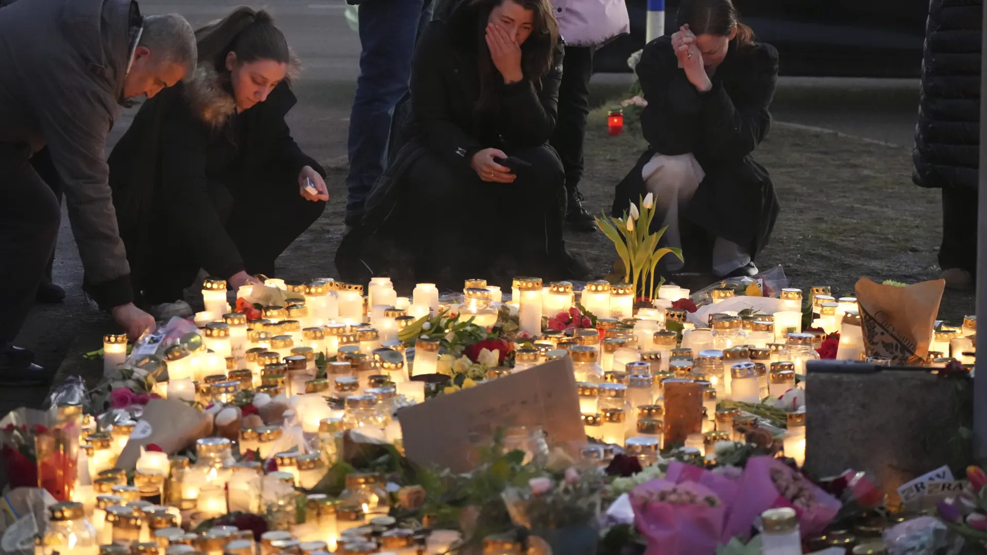 La Policía sueca describe como un "infierno" el tiroteo que causó 11 muertos en Suecia: "Había cadáveres y heridos, gritos y humo"