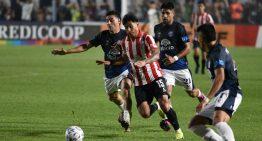 Tras una catarata de goles, Independiente Rivadavia y Estudiantes empataron en Mendoza y se quedaron con las ganas de ser punteros