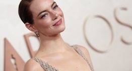 Emma Stone perfecciona su corte de pelo pixie en los Oscar 2025 con el peinado de invitada que nunca falla