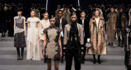 Las 5 claves del desfile de Dior para el otoño, de Virginia Wolf a los vestidos de noche más exquisitos