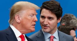 Trump y Trudeau hablarán el miércoles tras puesta en vigor de aranceles: fuentes