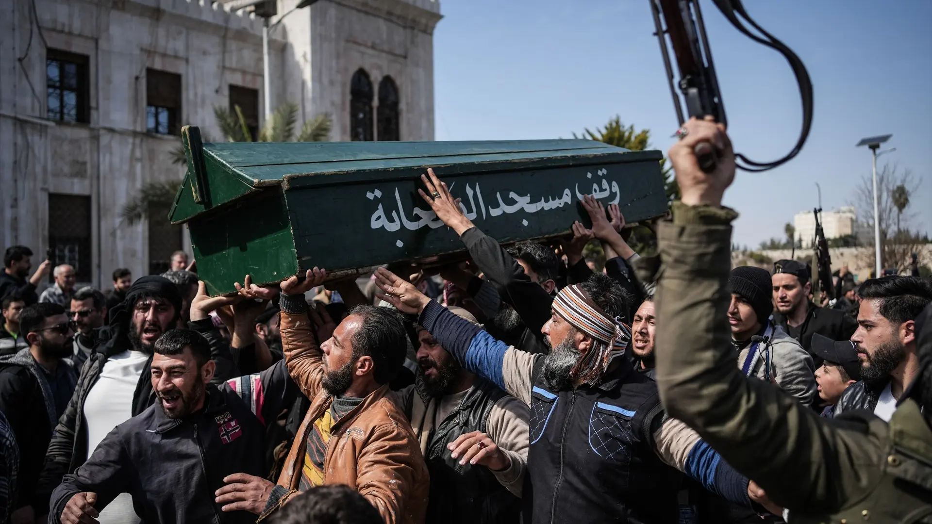 Al menos 830 ejecutados desde el jueves en el oeste de Siria, según el último balance de una ONG