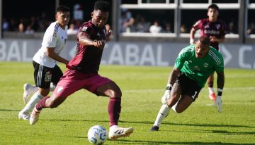 River volvió a mostrar su falta de gol y de pasión, estiró una marca histórica al empatar con Deportivo Riestra y casi pierde si no fuera por Armani