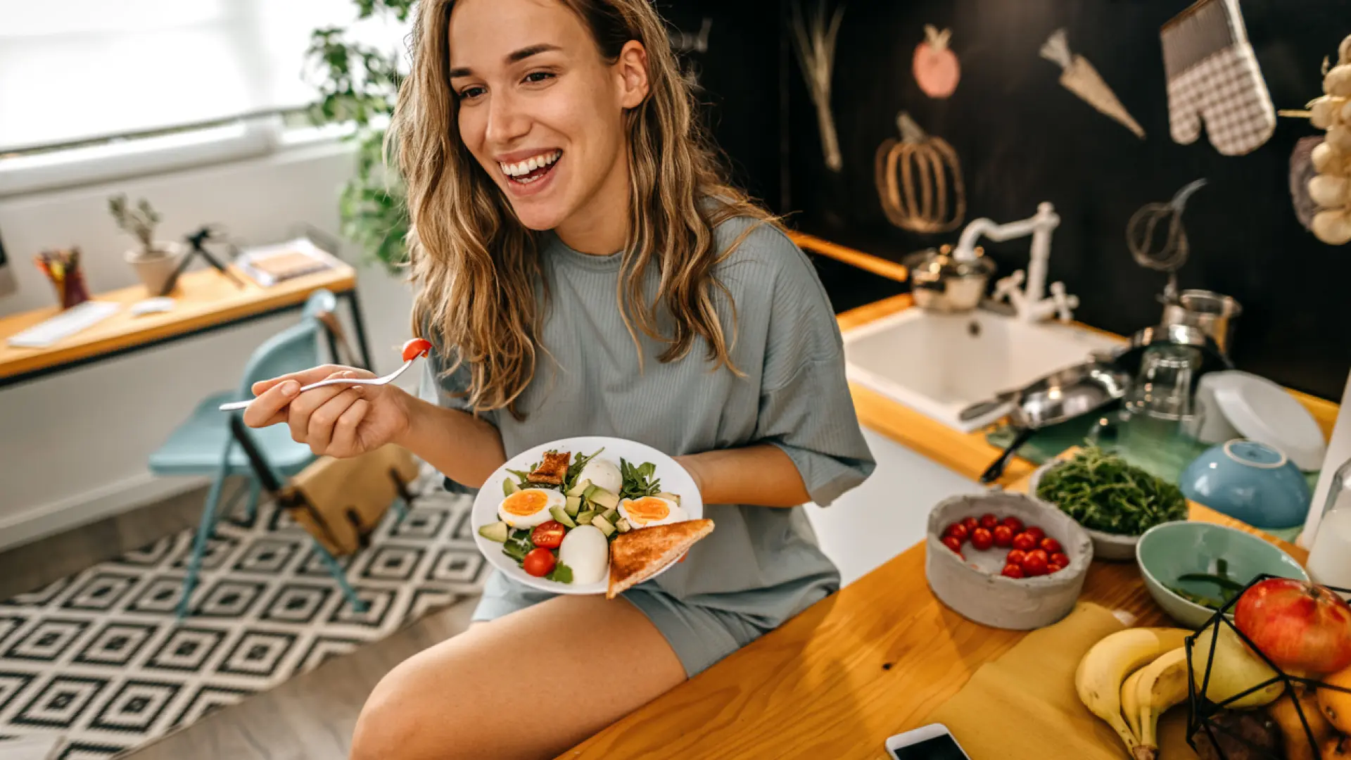 Alimentarse de manera sana en la mediana edad se relaciona con un envejecimiento saludable